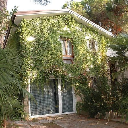 Villa Francesca Lignano Sabbiadoro Extérieur photo