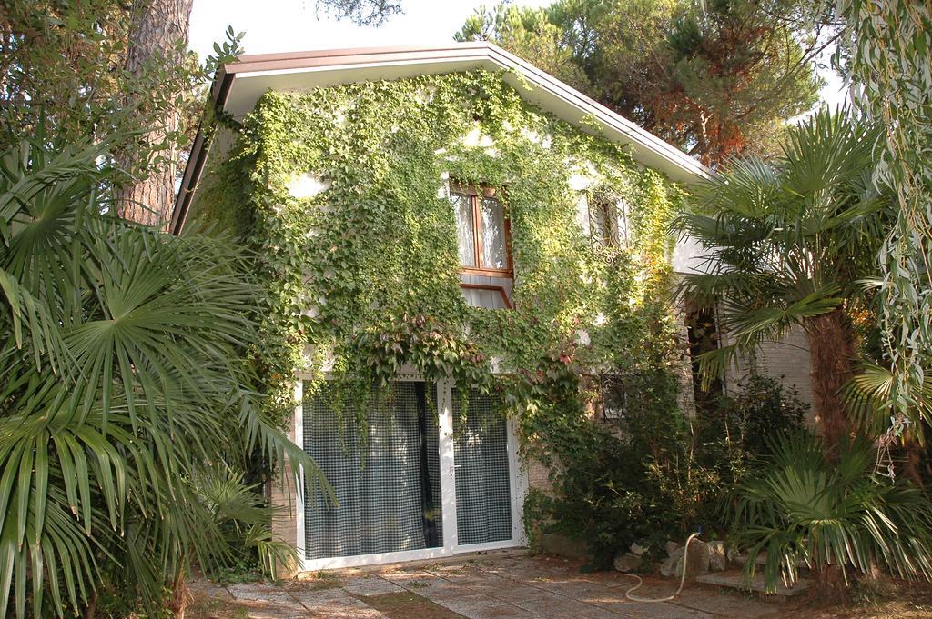 Villa Francesca Lignano Sabbiadoro Extérieur photo